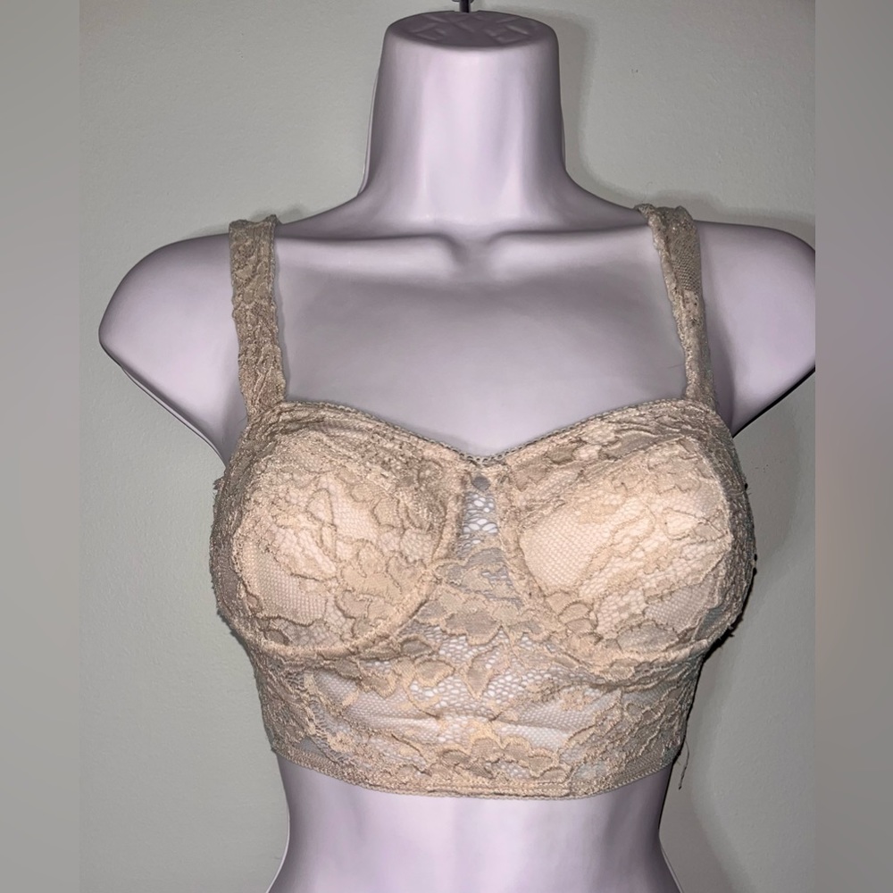 California Boutique beige lace bralette!